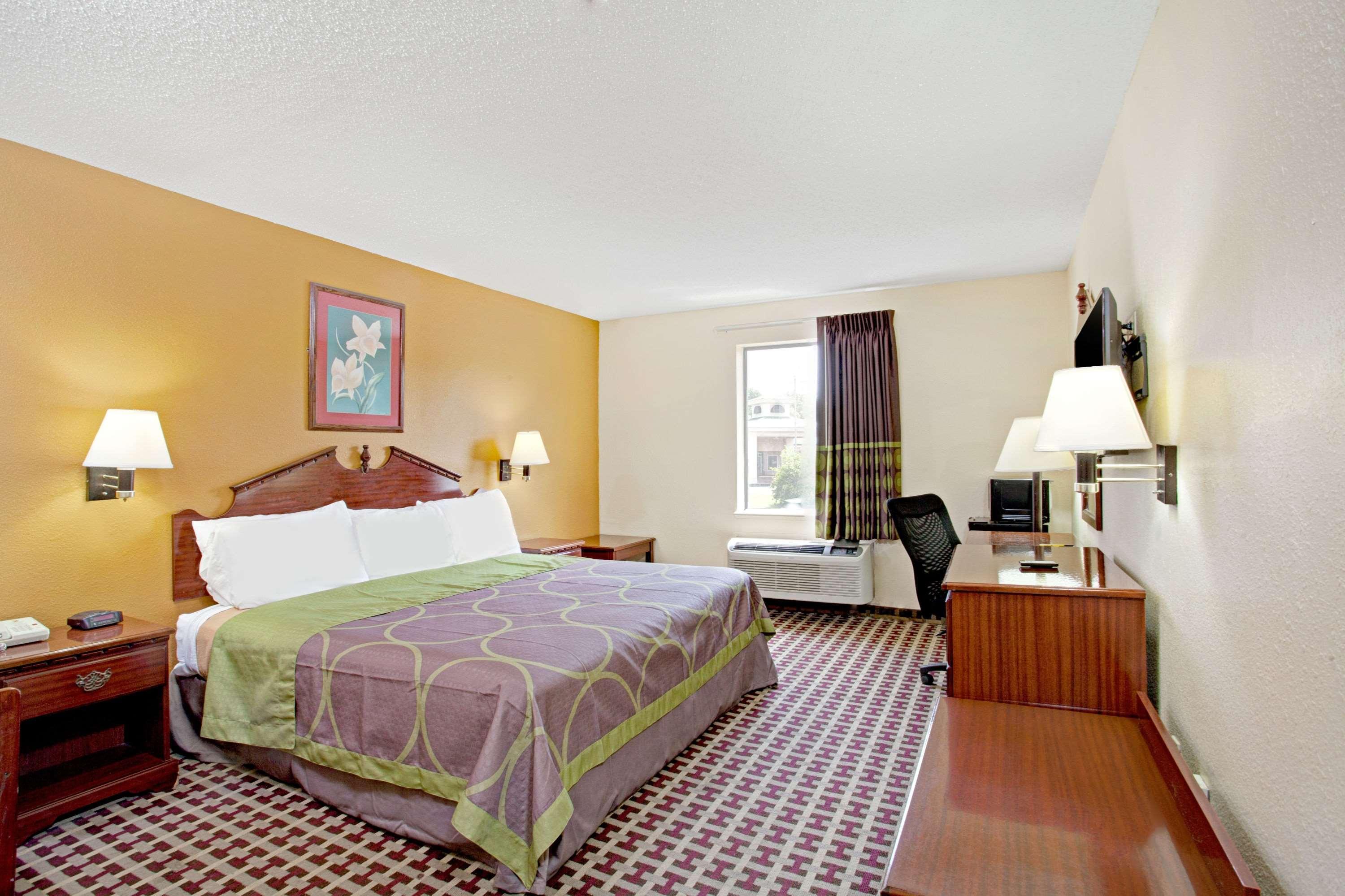 Super 8 By Wyndham Forrest City Ar Exteriör bild